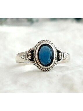 Balinese Inspired Blue Sapphire Gemstone Sterling Silver 925 Vintage Ring - sz 6